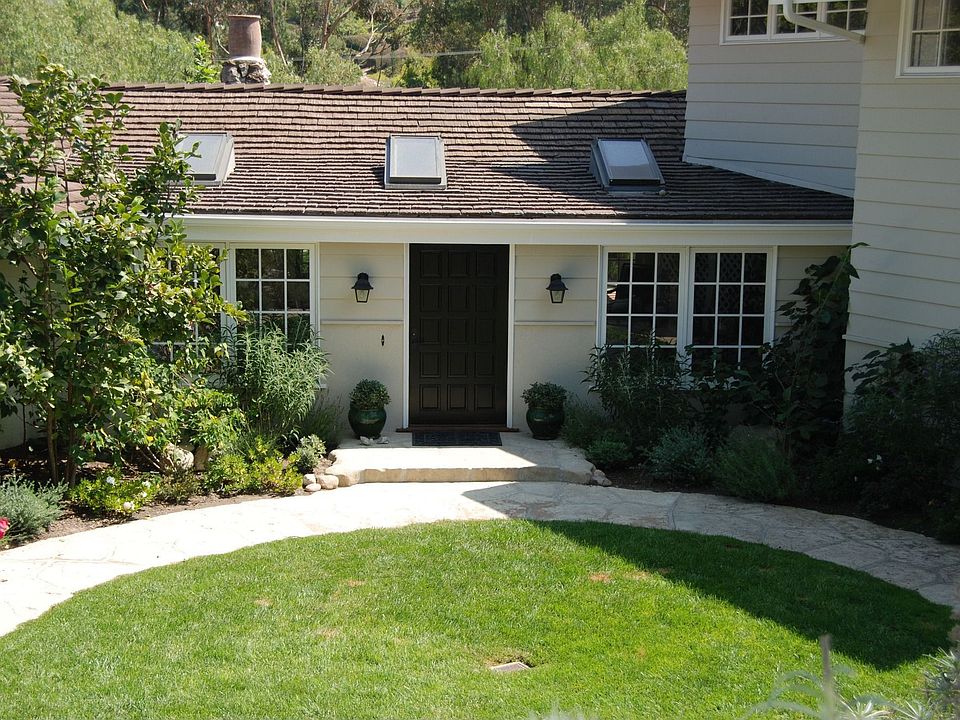 Front Courtyard
