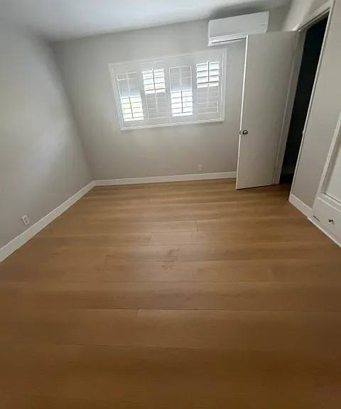8363 Sargent Ave #E — Photo 11