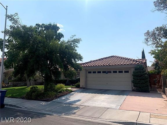 2nd image of 4763 Sarazen Cir