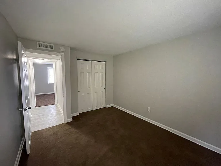 East Ridge Apartments — Photo 19