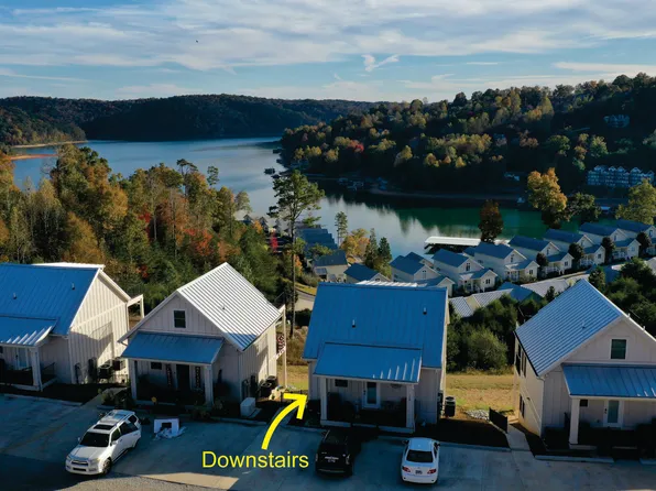 138B E Harbor View Ln, La Follette, TN 37766