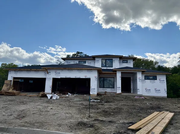 5324 175th St, Urbandale, IA 50157