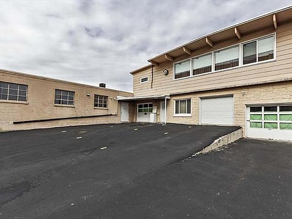 4th image of 1235 10th Ave