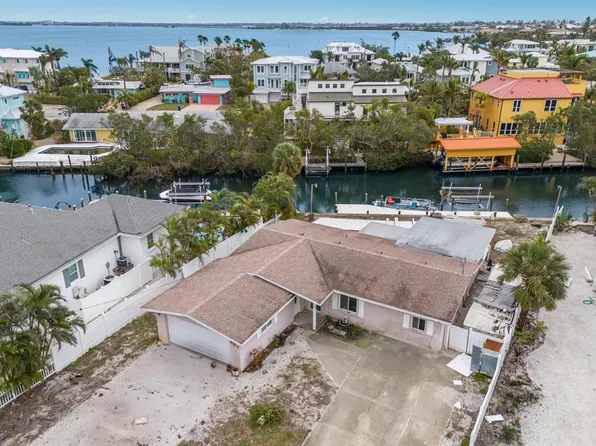 507 59th St, Holmes Beach, FL 34217