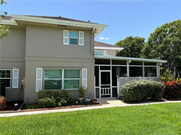 3505 SW Sunset Trace Cir, Palm City, FL 34990