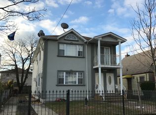 14121 243rd St, Jamaica, NY 11422