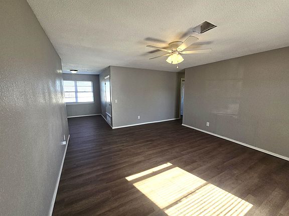 3rd image of 510 Highland Dr