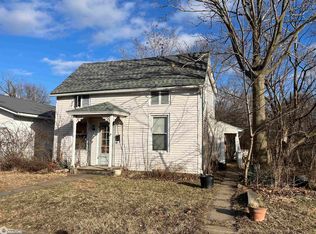 1416 S 6th St, Burlington, IA