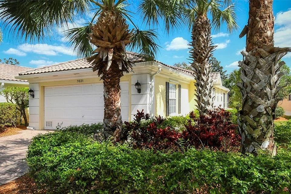 1st image of 7631 Pesaro Dr