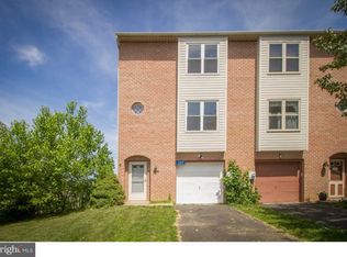 229 Flint Hill Rd, Alburtis, PA 18011