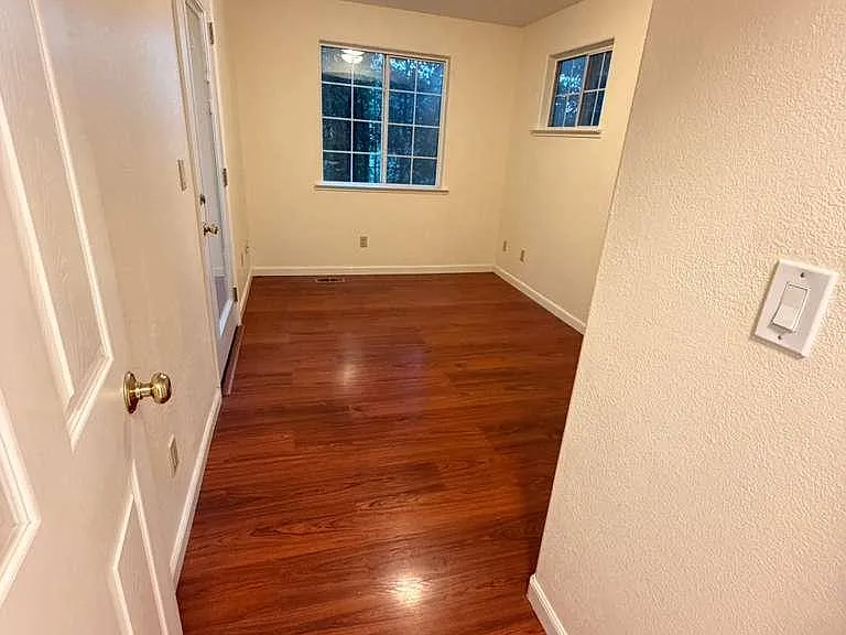 17355 Summit Rd — Photo 8
