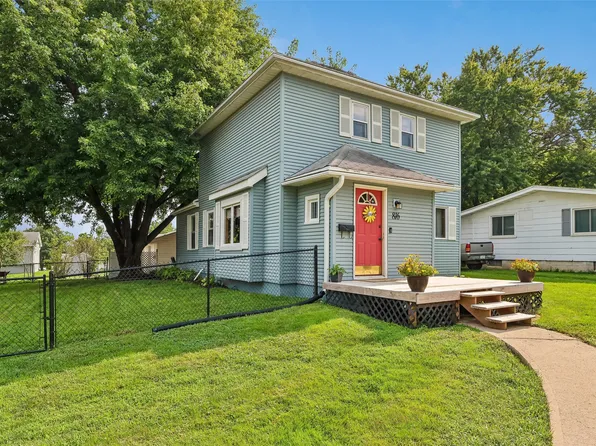 816 E Washington St, Winterset, IA 50273