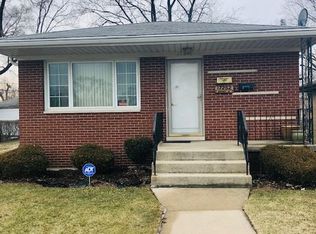 17252 Burnham Ave, Lansing, IL