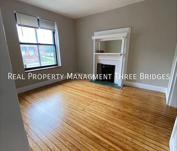 2622 Accomac St #1F — Photo 6