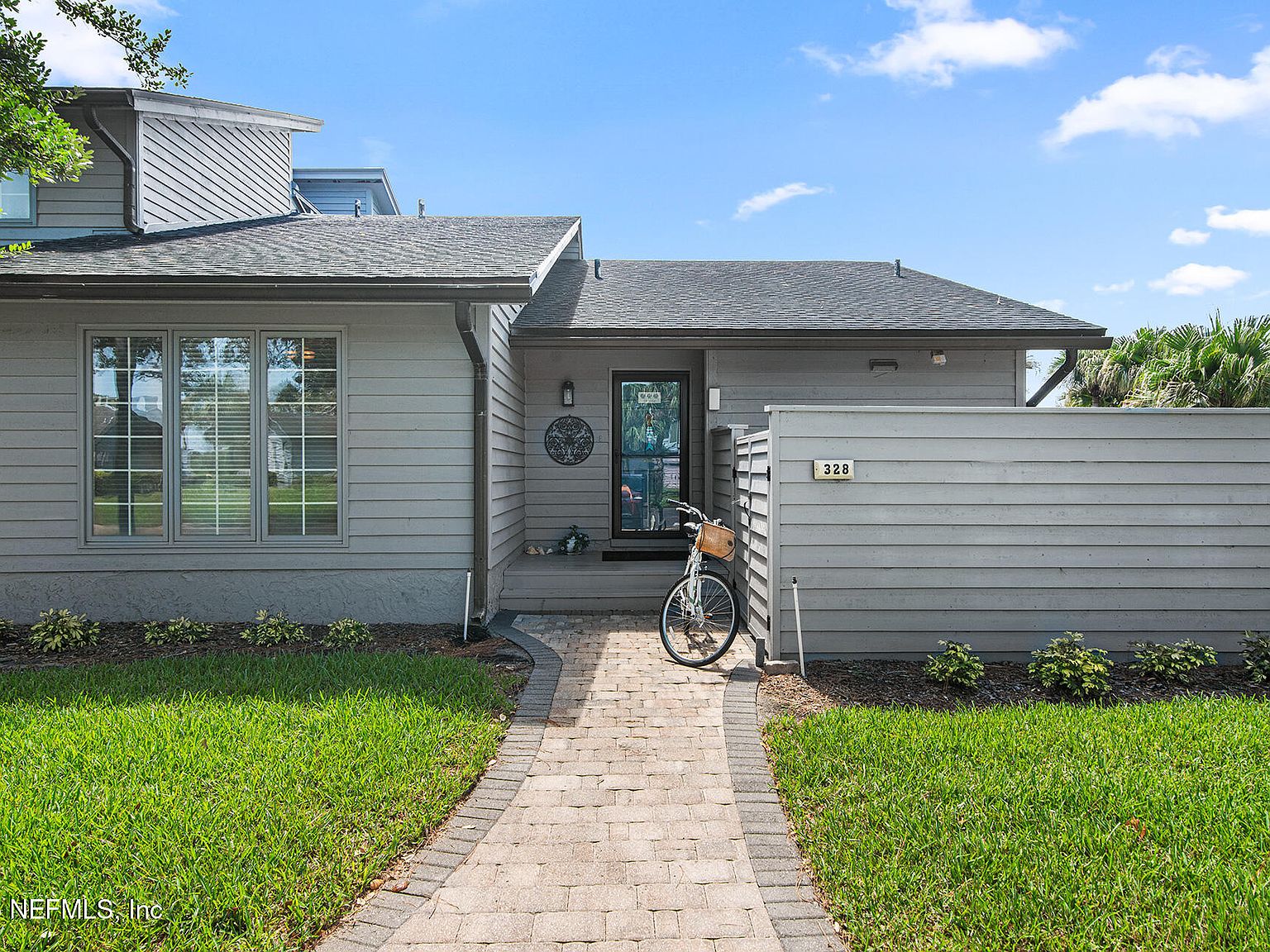 328 QUAIL POINTE Drive