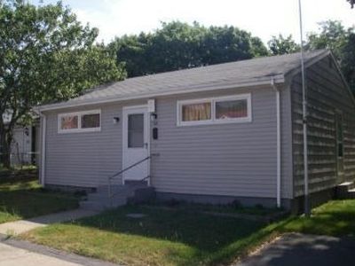 188 Crawford St, Fall River, MA, 02724