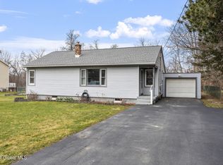3 Avenue B W, Rensselaer, NY 12144