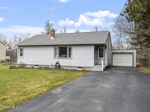 3 Avenue B W, Rensselaer, NY 12144