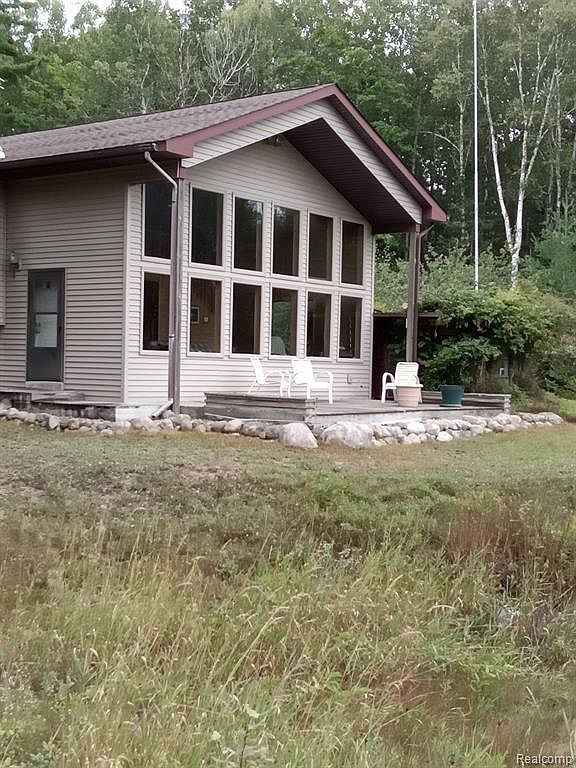 4250 N Point Rd, Alpena, MI 49707 MLS 20230076204 Zillow