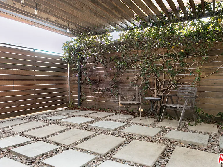 5676 Hub St — Photo 70