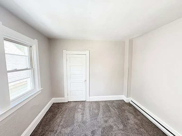 2552 Foraker Ave — Photo 15