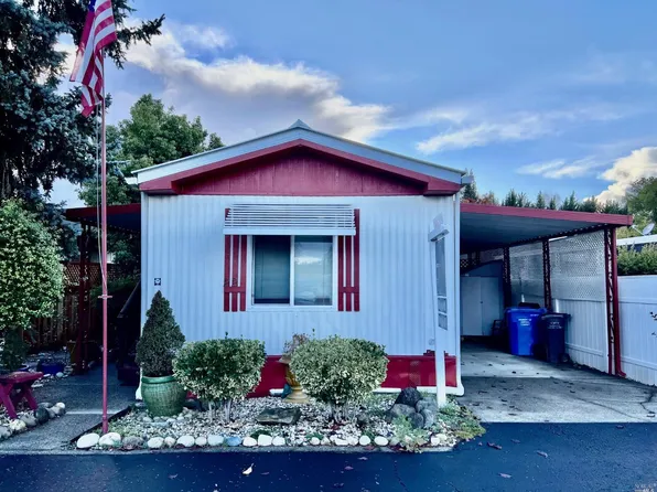 8800 Green Valley Road #22, Sebastopol, CA 95472