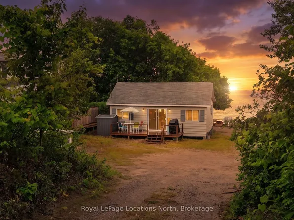 2134 Tiny Beaches Rd S, Tiny, ON L0L 1P1
