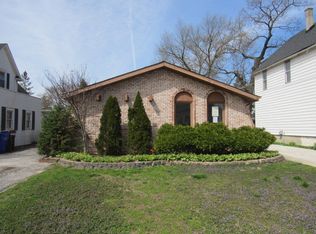 312 Schwab St, Thornton, IL 60476