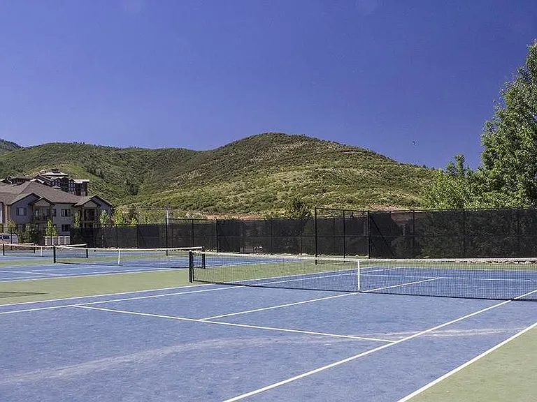 2025 Canyons Resort Dr #S2 — Photo 18
