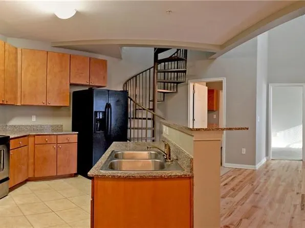 2502 Leon St #512, Austin, TX 78705