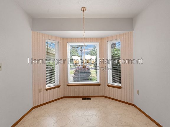 5th image of 1603 E 33rd Ave #1603
