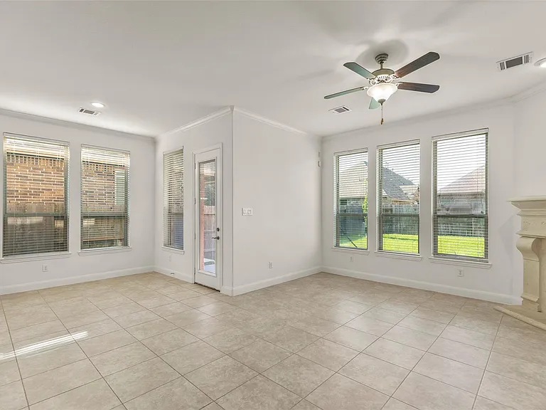 19823 Hamlet Shadow Ln — Photo 12