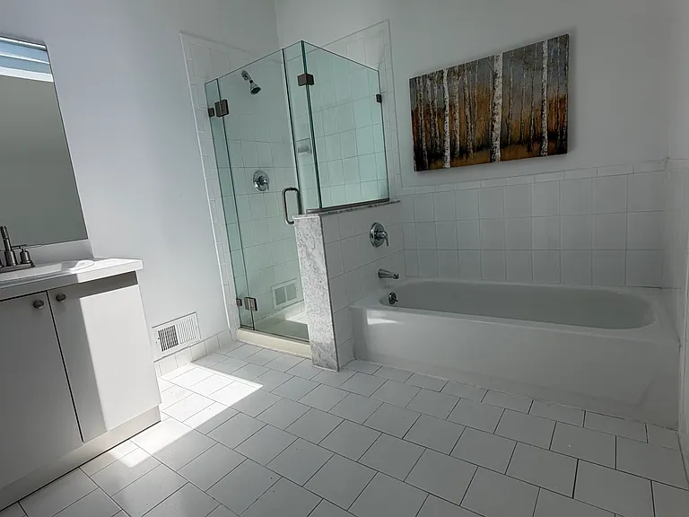 45 Sharrotts Rd #A — Photo 13