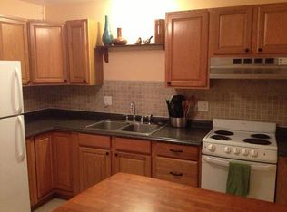 1412 Spring St APT 6, Syracuse, NY 13208