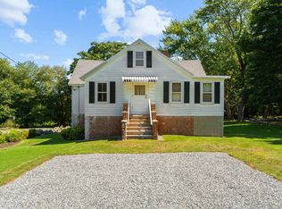 6 Wausau Pl, Mystic, CT 06355