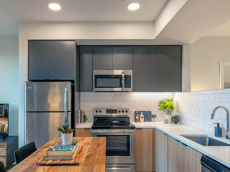 Two-Tone Cabinets