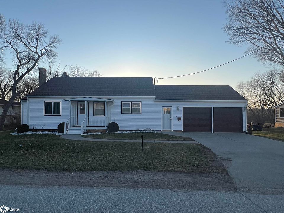 1st image of 30 Birch Ave
