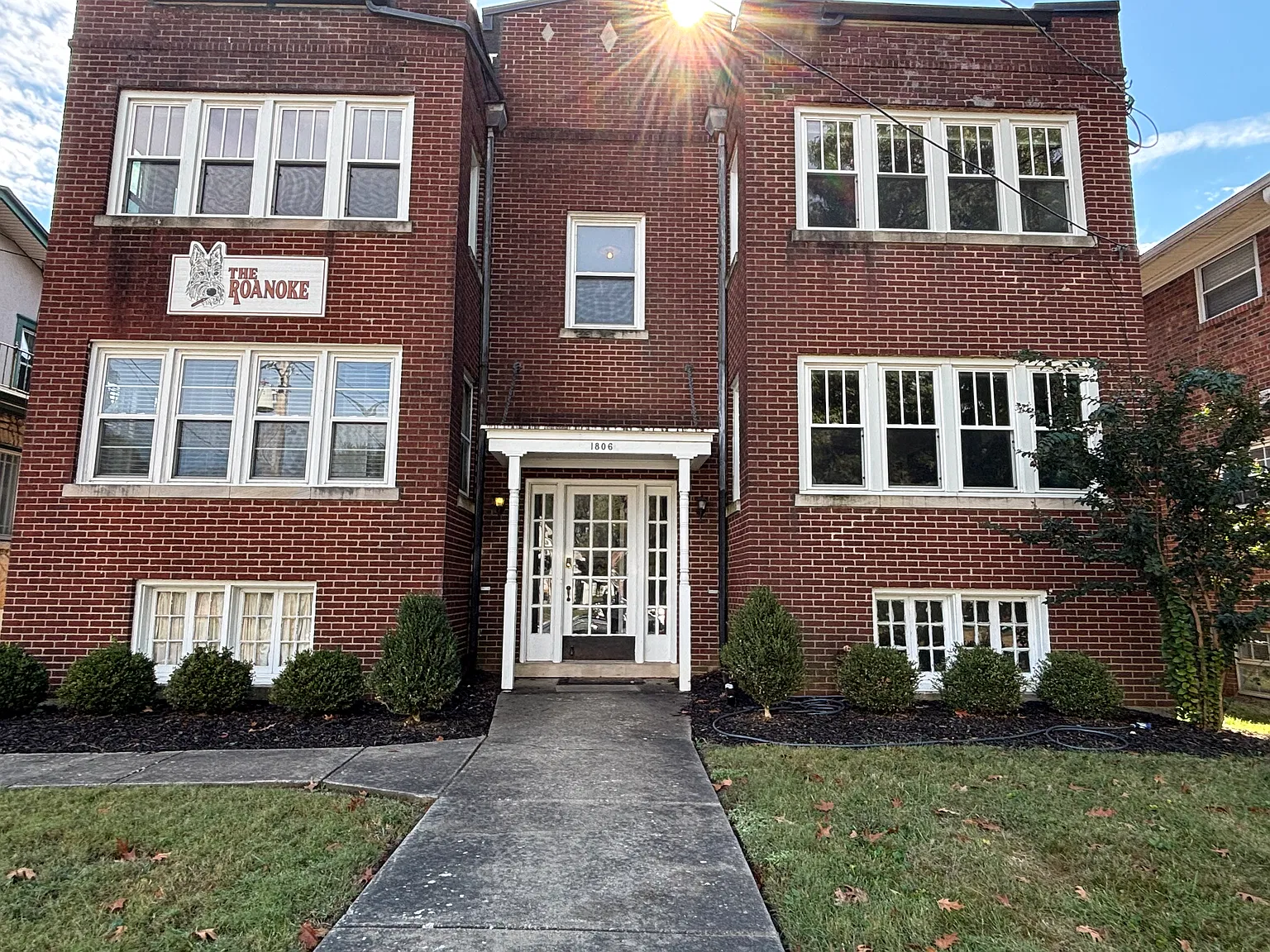 2 bed, 1200 sqft, $1,500 — Photo 1