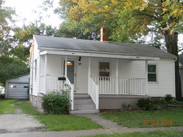 1st image of 717 W Cleary St