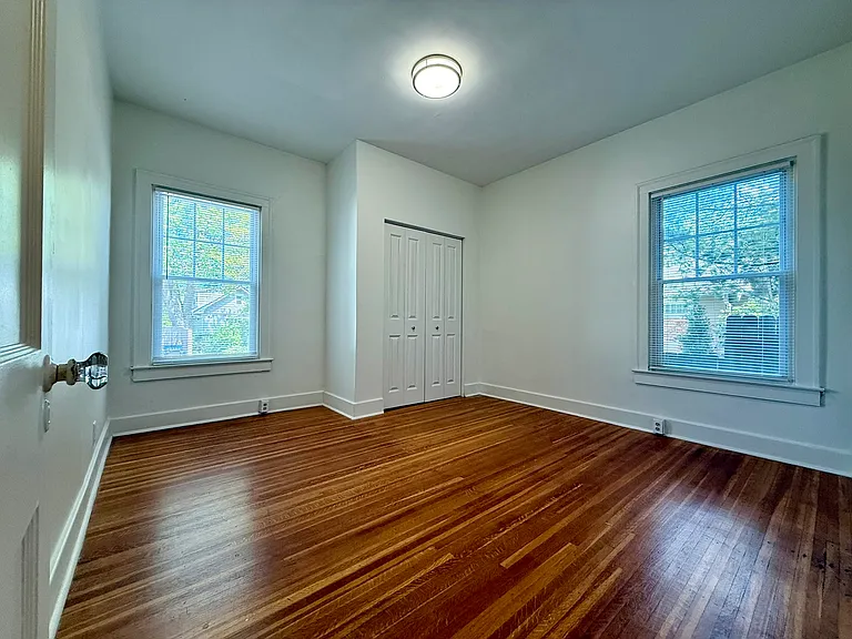 1825 Roanoke Ave #4 — Photo 20