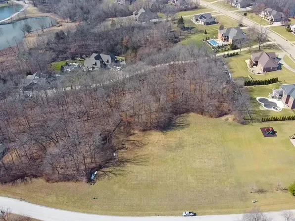 1019 D Rd, Columbia, IL 62236