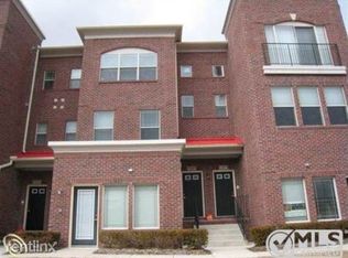 7843 24 Mile Rd, Utica, MI 48316