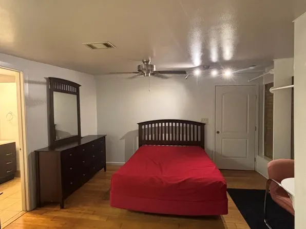 928 Main St #926C, La Marque, TX 77568