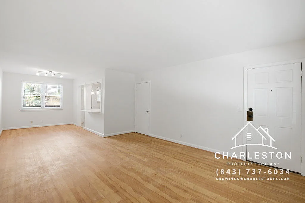 2 bed, 1.0 bath, 950 sqft, $2,750 — Photo 3