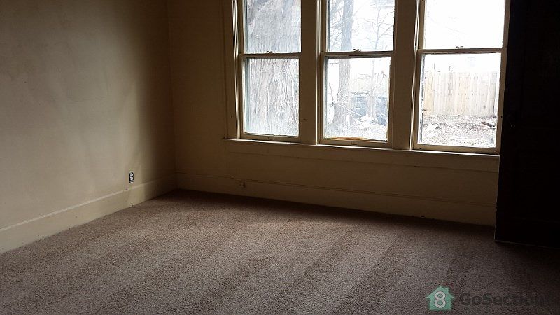 1st image of 721 E Blackford Ave