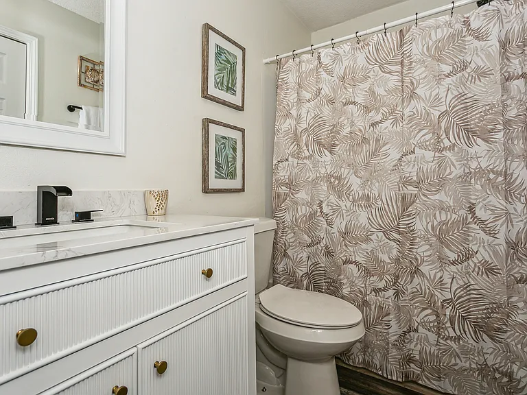 8407 Jarmen Ln — Photo 18
