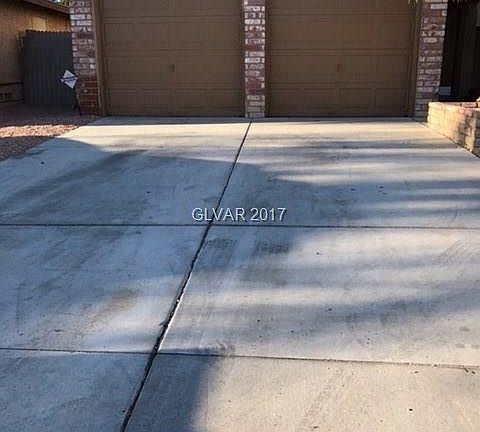 2nd image of 6733 Riverdale Way