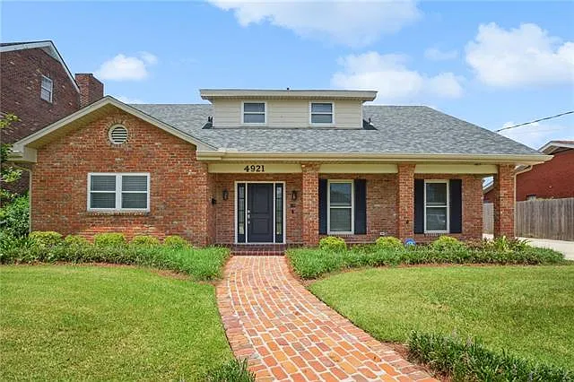 5 bed, 3.5 bath, 3360 sqft, $3,500 — Photo 1