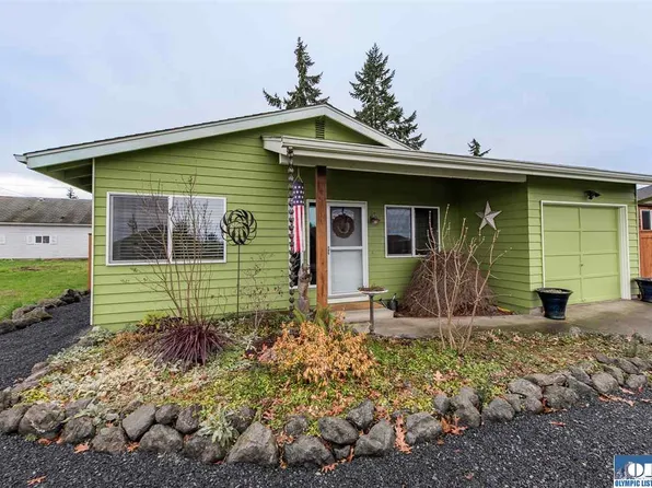 126 W Forest Ave, Port Angeles, WA 98362