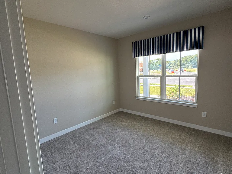 Downstairs Bedroom 1